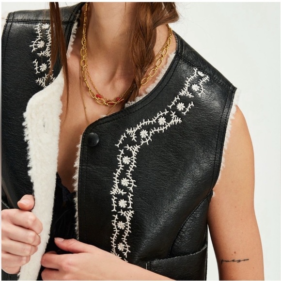 **NWT** Free People Travelers Black and White Women's Leather  Vest - Picture 4 of 16